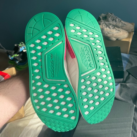 Adidas NMD_R1 White - Picture 4 of 6